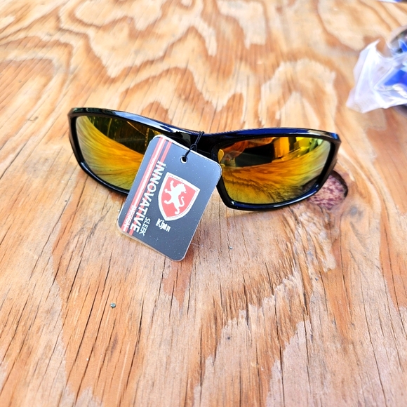 Khan Innovative Eyewear Black and Gold Sunglasses - Picture 2 of 16